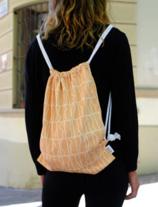 Mochila Básica Coral
